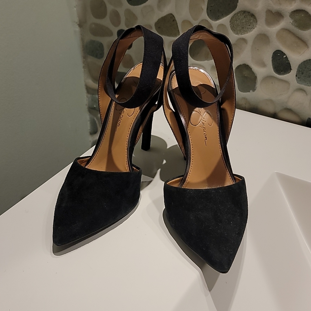Jessica Simpson heels, size 7, black